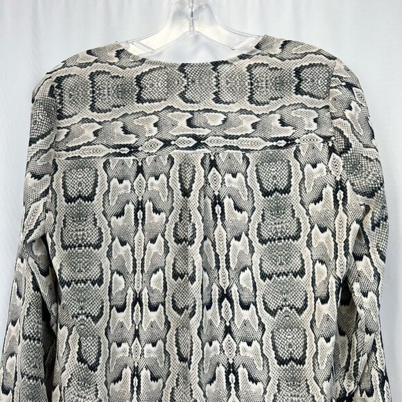 Express Womens Button Front Shirt Gray Snake Print Long Sleeve Cuff Blouse XS - Picture 6 of 11